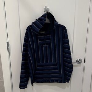 Vince- Reversible Striped Navy Blue Men's Sweater size small